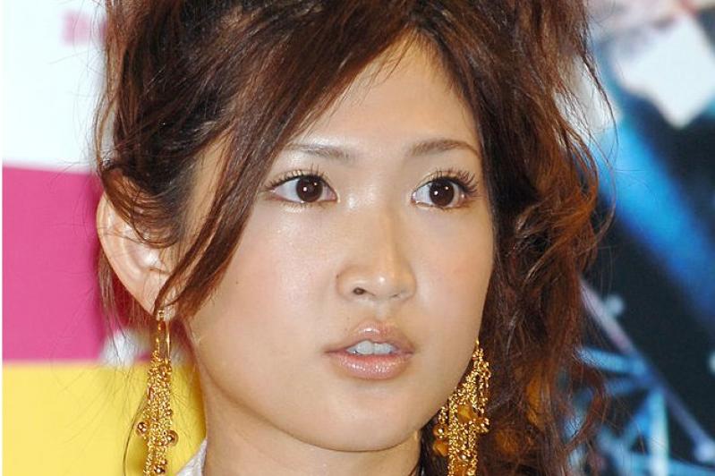 紗栄子さん顔写真