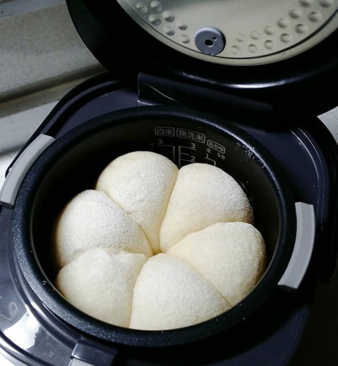 炊飯器で簡単にパンが作れちゃう♡ふわふわおいしいパンの材料から作り方まで詳しく紹介