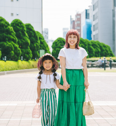 グリーンに青、さわやかカラーが流行ってます。mamagirl 【親子SNAP2022春】Vol.3