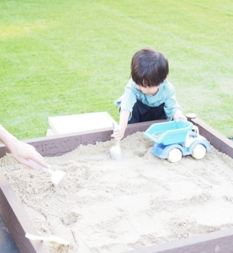砂場をDIYしよう!費用や簡単な手作り方法、注意点まで わが子専用を作っちゃお♡