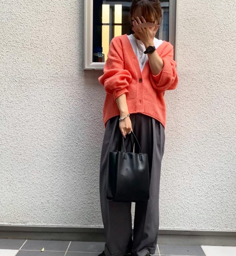 もう買った?かわいさ底上げ【GU】パフスリーブカーデが大人気♪