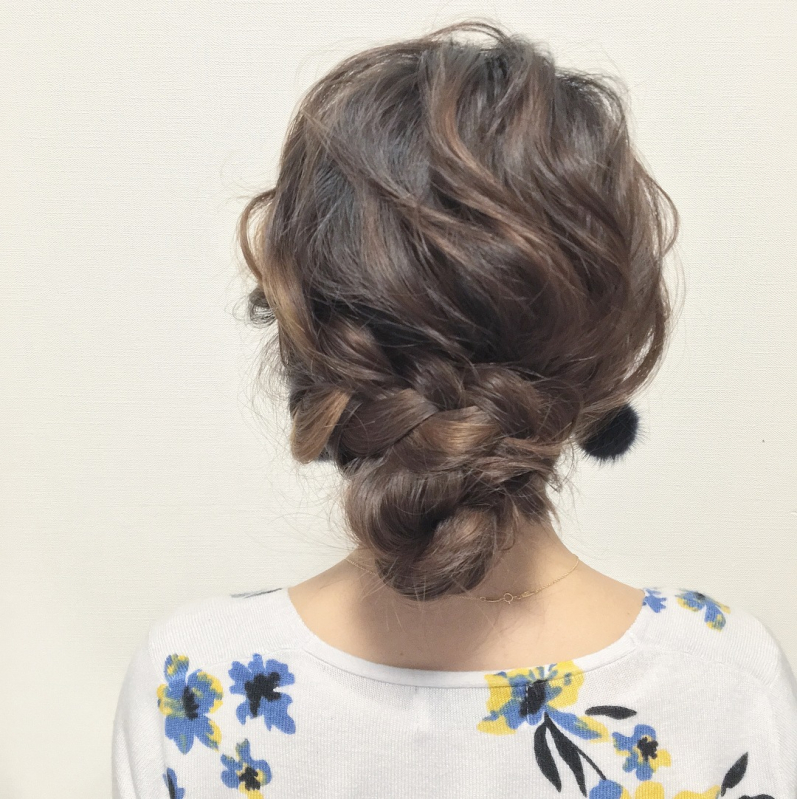 ヘアアレンジはおだんごが 大人から子どまでお手本15選 崩れないコツも Mamagirl ママガール