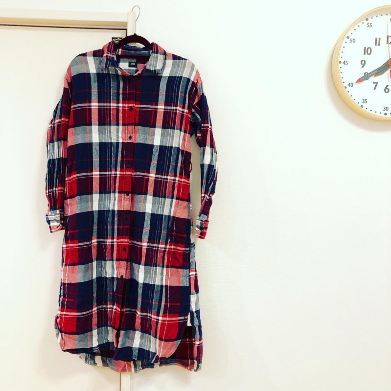 ユニクロのシャツワンピは通年使える おすすめアイテムとコーデのコツ Mamagirl ママガール