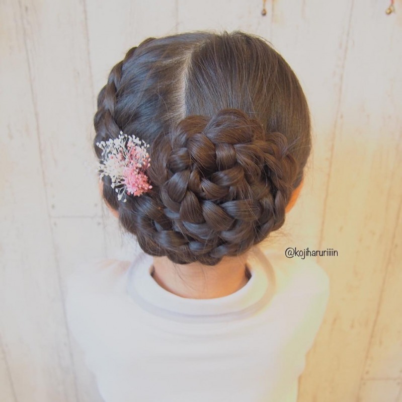 大人でもマネしたい オケージョン向け編み込みキッズヘアアレンジ Mamagirl ママガール