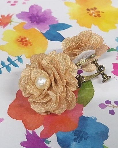 100均アイテムでハンドメイドしよう 初心者でも簡単にできちゃう Mamagirl ママガール