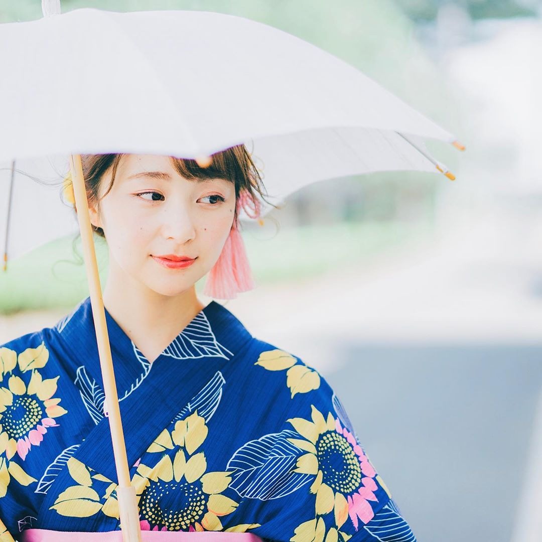 今年の浴衣は紺で決まり マネしたい着こなしコーデ大特集 Mamagirl ママガール