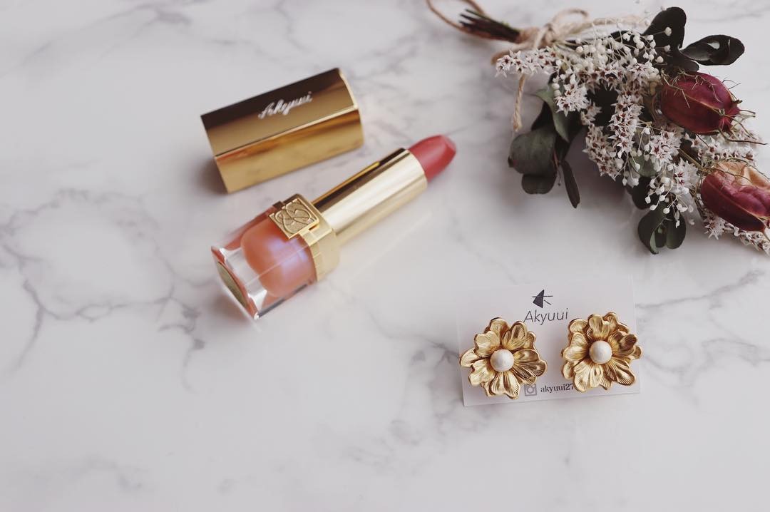 エスティローダーのリップがルックスもカラーもかわいすぎる Mamagirl ママガール