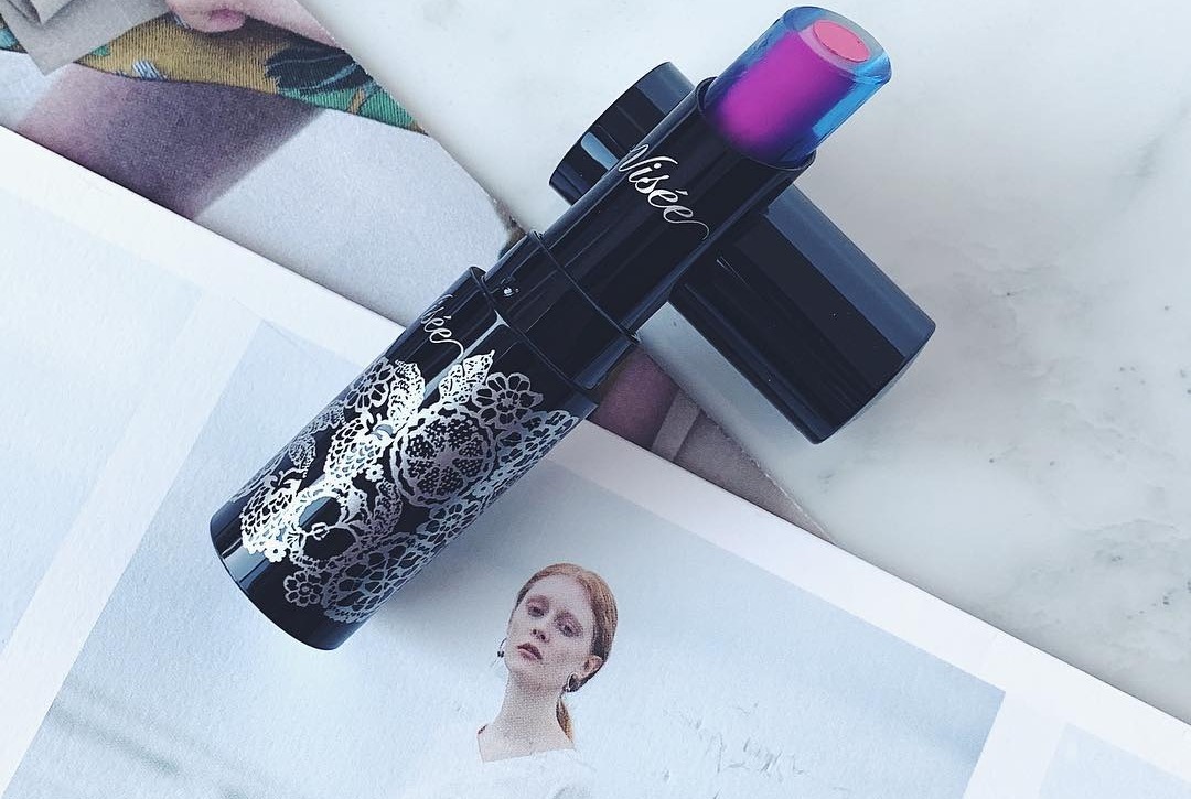 ヴィセのリップに注目 自分にピッタリの色で大人の魅力を引き出そう Mamagirl ママガール