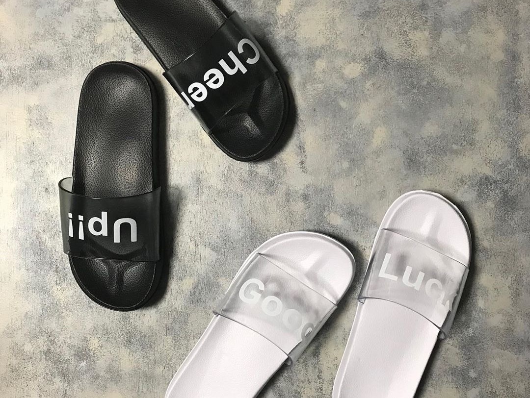 苦い 瞑想 靄 スリー コインズ ビーチ サンダル Churakaji Jp