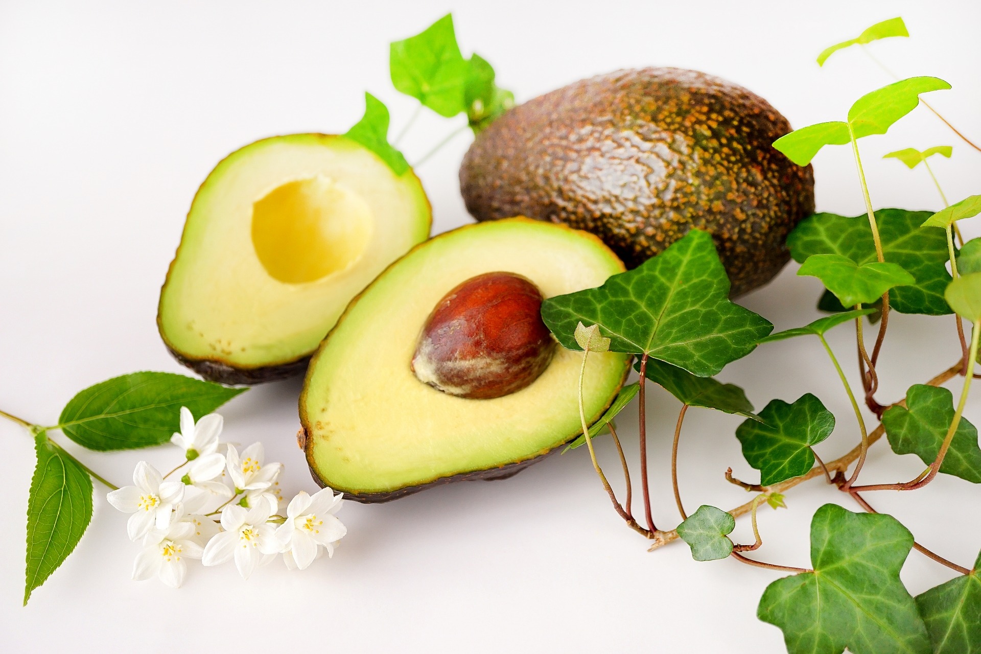 アボカドの美味しい食べ方8選 選び方 上手なむき方も伝授しちゃいます Mamagirl ママガール