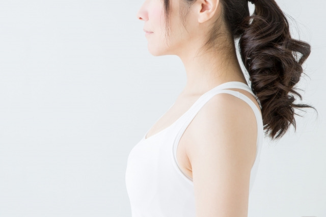 育乳ブラって何 ワコールの重力に負けないバストケアブラをチェック Mamagirl ママガール