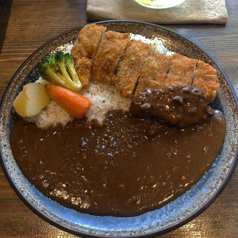 カレーに合うおかずってなに サラダ以外のおいしくて簡単なおすすめ12選 Mamagirl ママガール