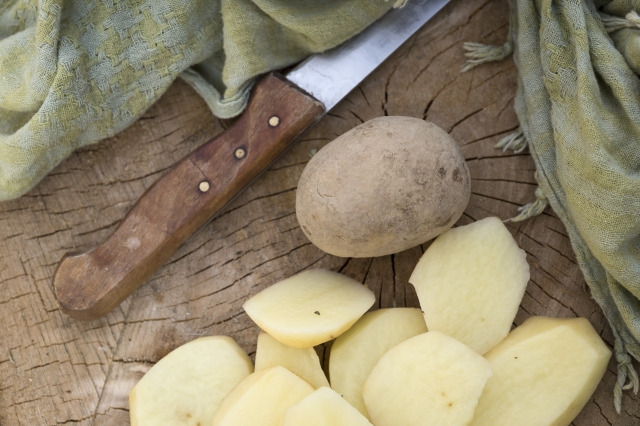 じゃがいもは冷凍してok 正しい保存方法と時短でおいしい活用レシピ紹介 Mamagirl ママガール