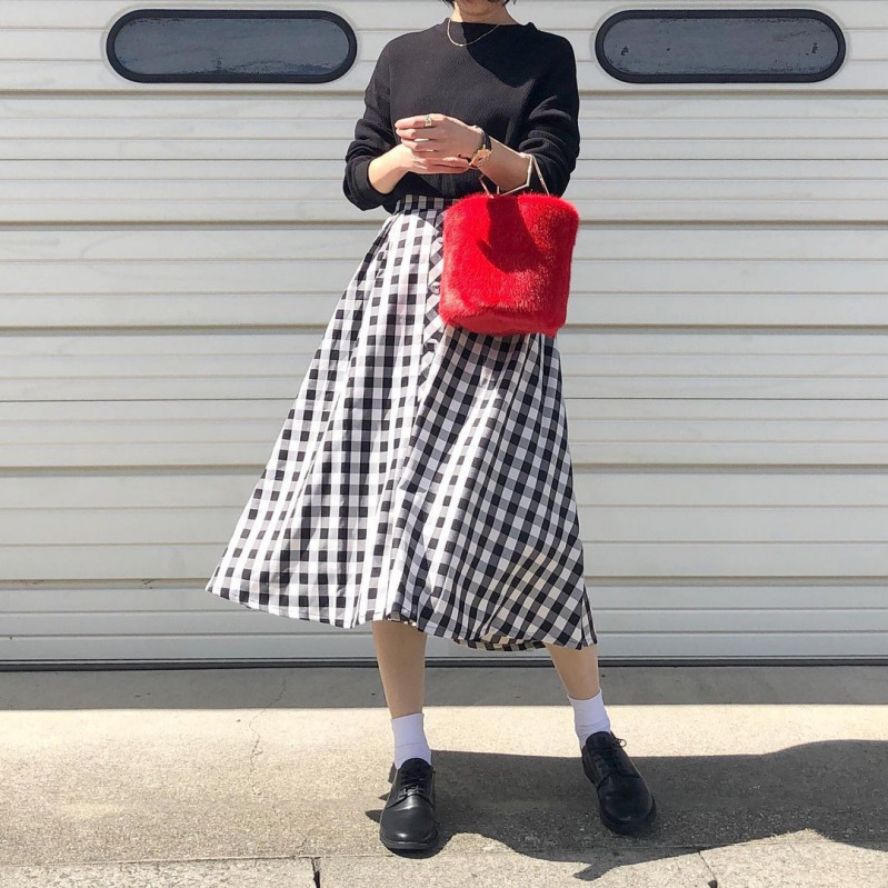 メンズ受けもばっちり 大人の清楚系コーデ 年代別におしゃれなのご紹介 Mamagirl ママガール