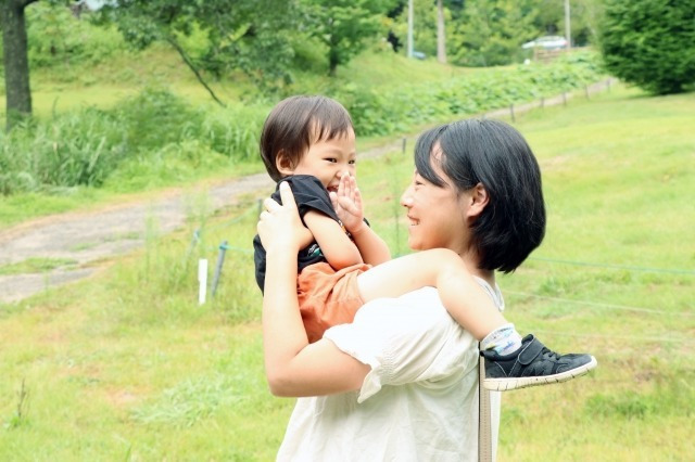 2歳からの習い事おすすめ5つ紹介 気をつけたい点や楽しく通えるコツ Mamagirl ママガール