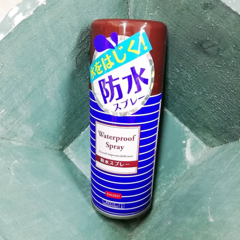 スニーカーは防水スプレーで水 汚れから守れる 正しい使い方やおすすめも Mamagirl ママガール