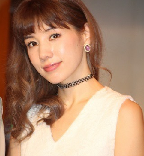 仲里依紗さんファミリーに新しい家族が 可愛いが大渋滞 と反響 Mamagirl ママガール