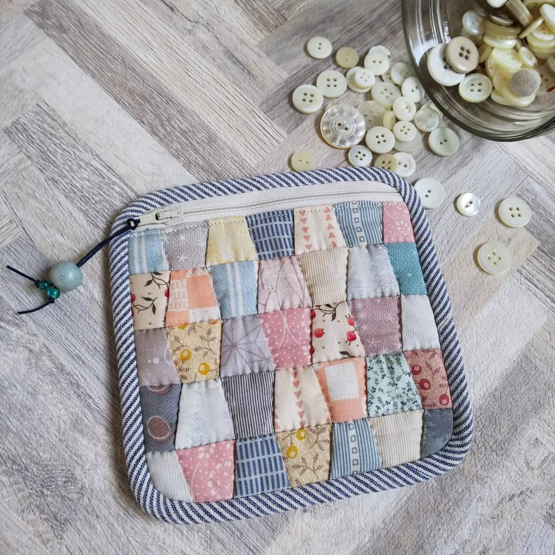 パッチワークのランダムな作り方 初心者ok おしゃれデザインと作品例も Mamagirl ママガール