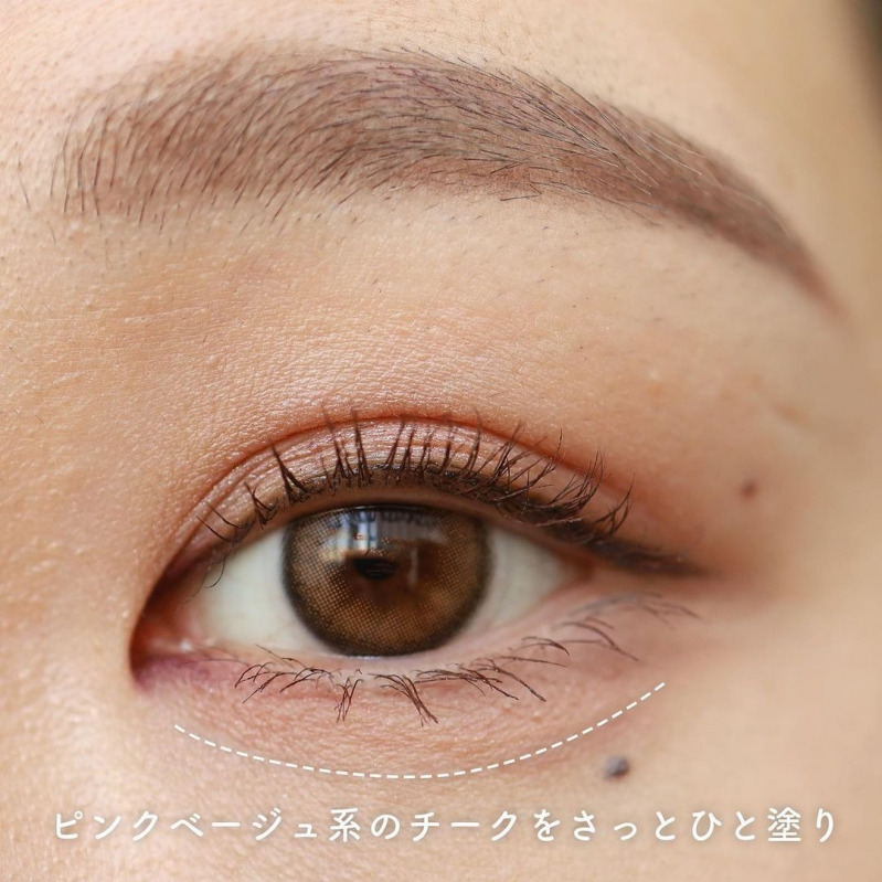 面長はメイクで解消 悩みを消して小顔に見せる 初心者でも簡単なコツ伝授 Mamagirl ママガール