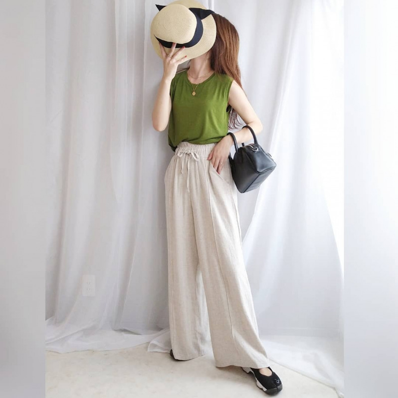 海コーデ実例13選 大人女子のおしゃれで過ごしやすい着こなしとは Mamagirl ママガール